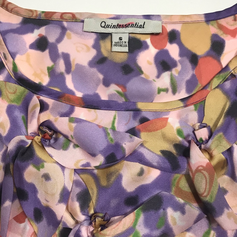 Quintessential Top Multi Color Pattern Sleeveless - Picture 6 of 6